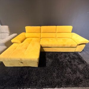 Veronica Piccolo - Stock